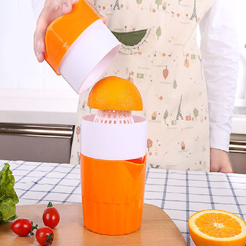 Mini baby juicer cup juicer manual orange squeezer lemon squeezer new product multifunctional juicer