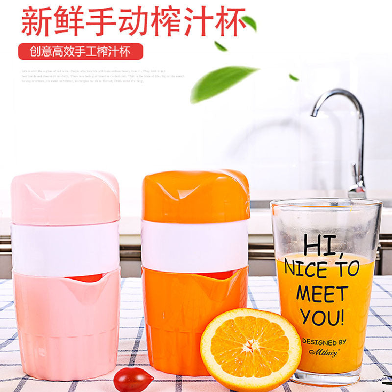 Mini baby juicer cup juicer manual orange squeezer lemon squeezer new product multifunctional juicer