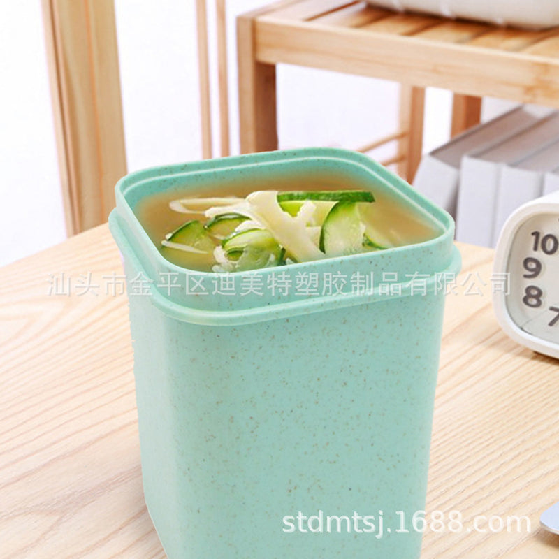 Creative wheat straw sealed soup cup children's microwave sealed soup cup 550ML with rice square sealed soup can